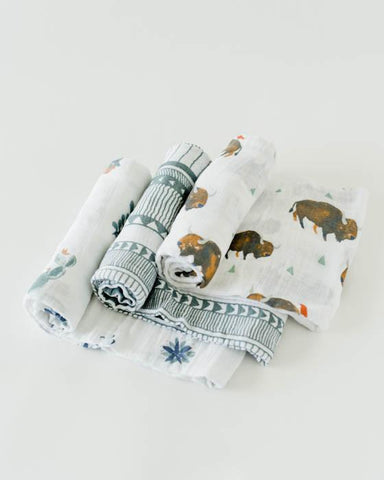 Little Unicorn 3 Piece Cotton Muslin Swaddle Set Bison